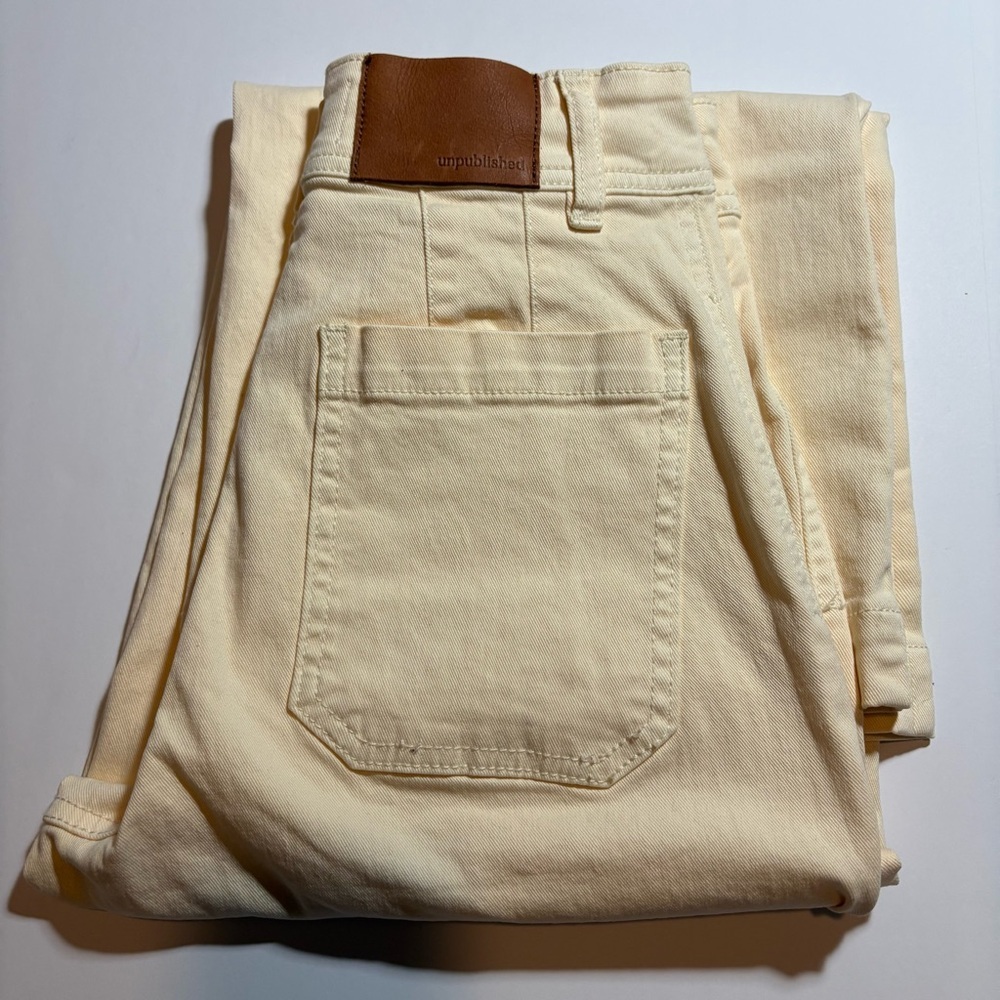 Unpublished, Gemma, High Rise, Cropped Wide-Leg Jeans in Cream colour Sz 25 - Picture 11 of 12